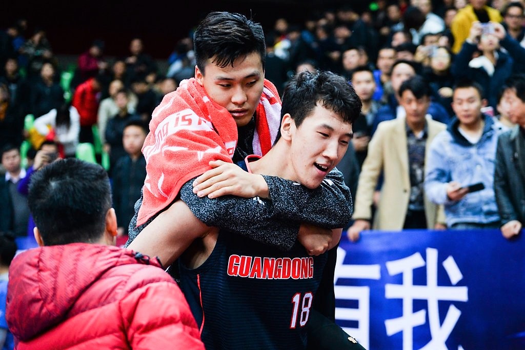 赛地聚焦：国王杯今晚热度飙升；浙江队伤情更新；管理层满意；资深球员宣示担当(新春杯足球赛开幕式)-沙巴电竞